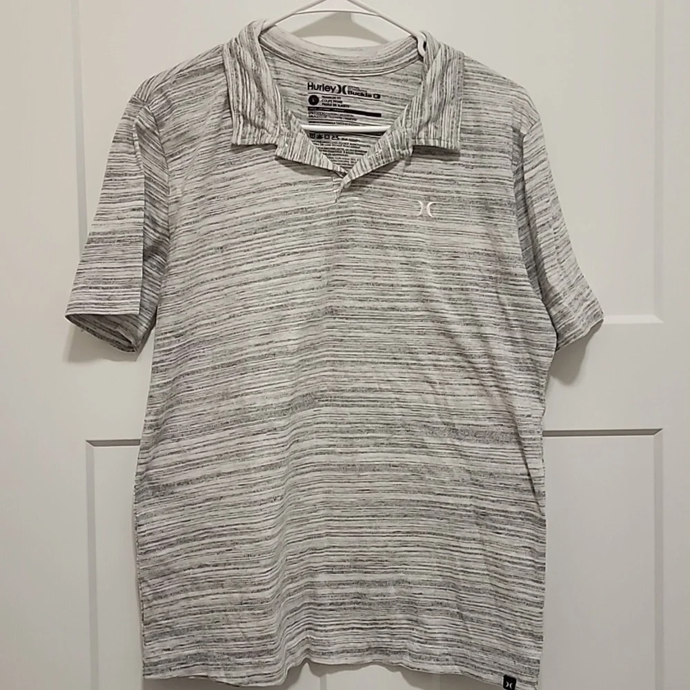 Hurely Short Sleeve - Picture 1 of 8